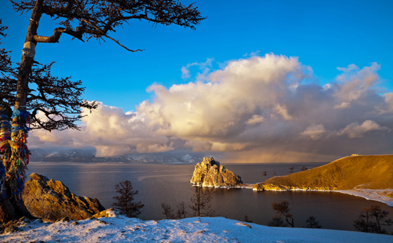 В Иркутской области 2021 год объявлен Годом Байкала.